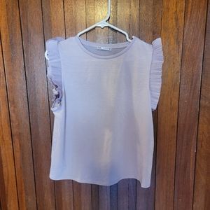 Womens top,zara,size small,lavender,no sleeve